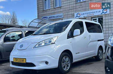 Мінівен Nissan e-NV200 2017 в Житомирі