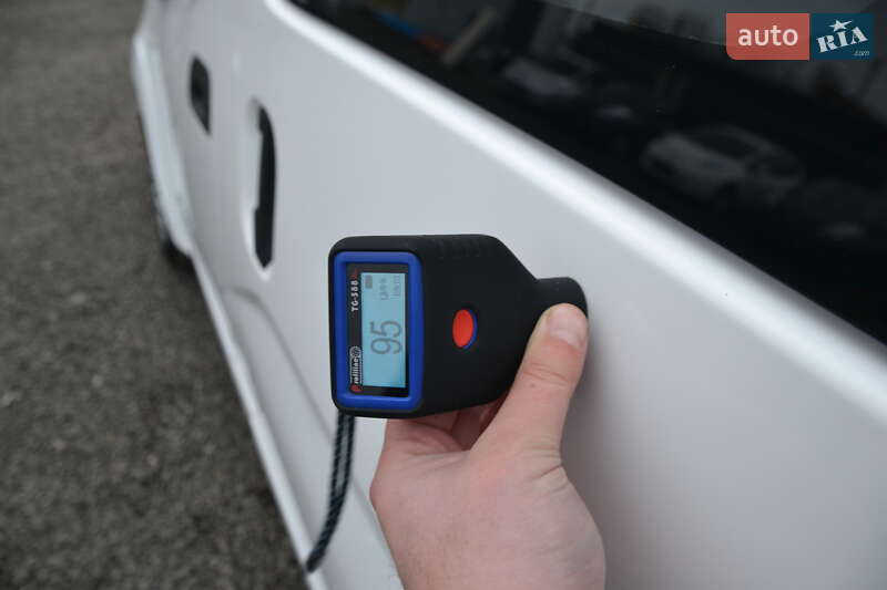 Грузовой фургон Nissan e-NV200 2020 в Луцке