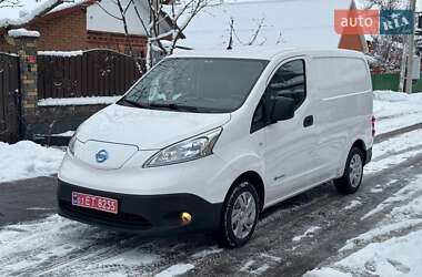 Вантажний фургон Nissan e-NV200 2019 в Хмельницькому