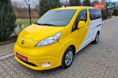 Мінівен Nissan e-NV200 2019 в Чернівцях