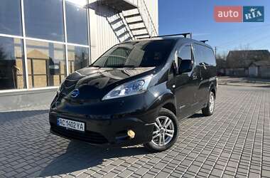 Минивэн Nissan e-NV200 2014 в Днепре