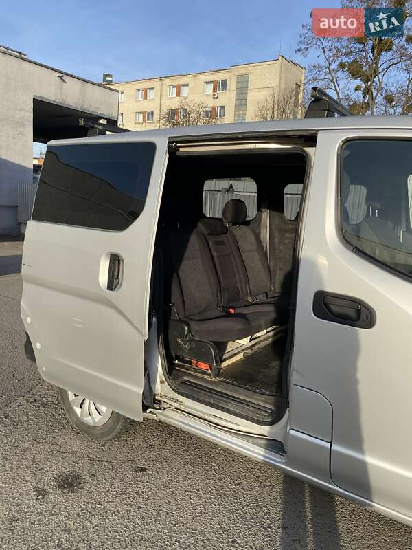 Мінівен Nissan e-NV200 2014 в Львові