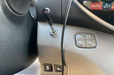 Минивэн Nissan e-NV200 2018 в 