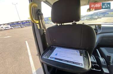 Минивэн Nissan e-NV200 2018 в 