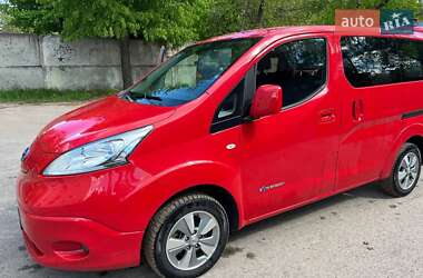 Мінівен Nissan e-NV200 2017 в 