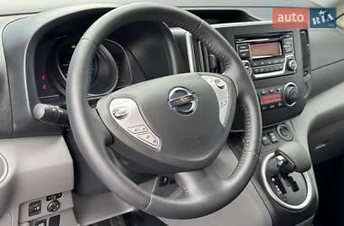 Вантажний фургон Nissan e-NV200 2021 в 