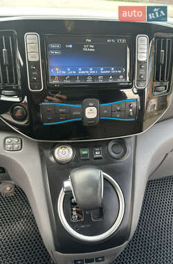 Мінівен Nissan e-NV200 2019 в 