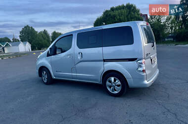 Минивэн Nissan e-NV200 2019 в 
