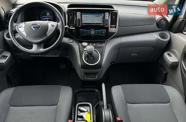 Минивэн Nissan e-NV200 2019 в 