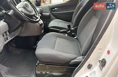 Мінівен Nissan e-NV200 2019 в 