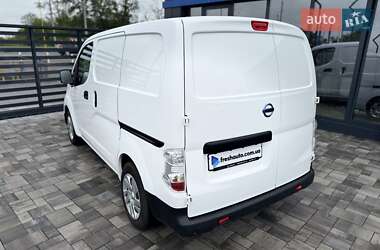 Грузовой фургон Nissan e-NV200 2019 в 