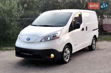 Минивэн Nissan e-NV200 2019 в Новых Санжарах