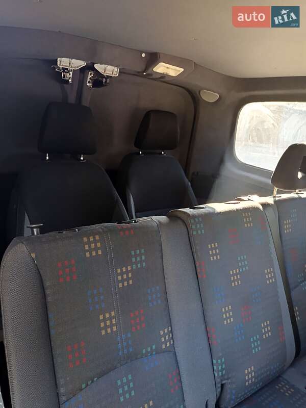 Минивэн Nissan e-NV200 2017 в Кривом Роге