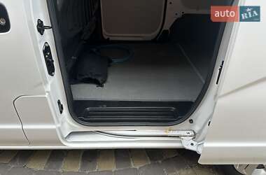 Вантажний фургон Nissan e-NV200 2019 в 