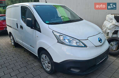Вантажний фургон Nissan e-NV200 2018 в Рівному