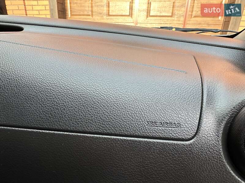 Грузовой фургон Nissan e-NV200 2018 в Хмельницком