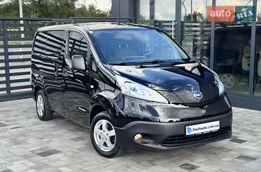 Грузовой фургон Nissan e-NV200 2019 в Ровно
