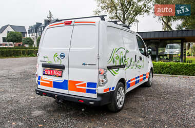 Грузовой фургон Nissan e-NV200 2018 в 