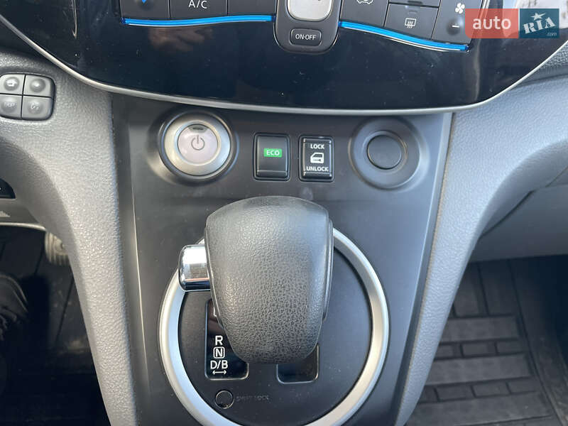 Минивэн Nissan e-NV200 2014 в Житомире