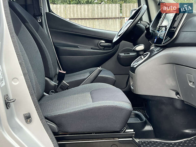 Мінівен Nissan e-NV200 2018 в Луцьку