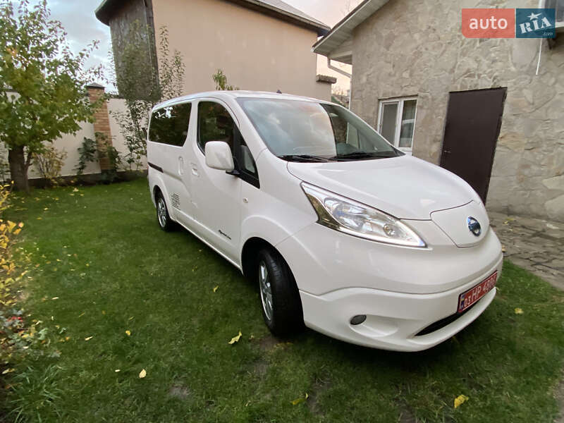 Минивэн Nissan e-NV200 2020 в Киеве фото 3 Минивэн Nissan e-NV200 2020 в Киеве