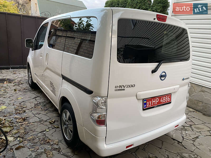Минивэн Nissan e-NV200 2020 в Киеве фото 9 Минивэн Nissan e-NV200 2020 в Киеве