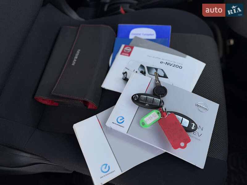 Вантажний фургон Nissan e-NV200 2020 в Вінниці
