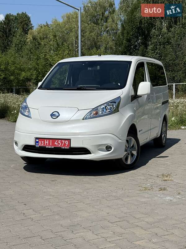Nissan e-NV200 2015 Nissan e-NV200 2015
