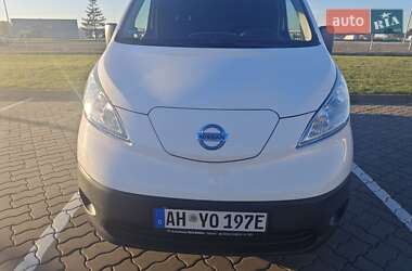 Грузовой фургон Nissan e-NV200 2015 в Ковеле