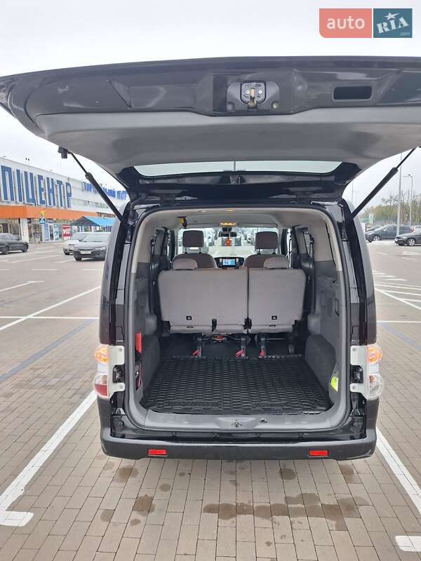 Мінівен Nissan e-NV200 2015 в Борисполі фото 6 Мінівен Nissan e-NV200 2015 в Борисполі