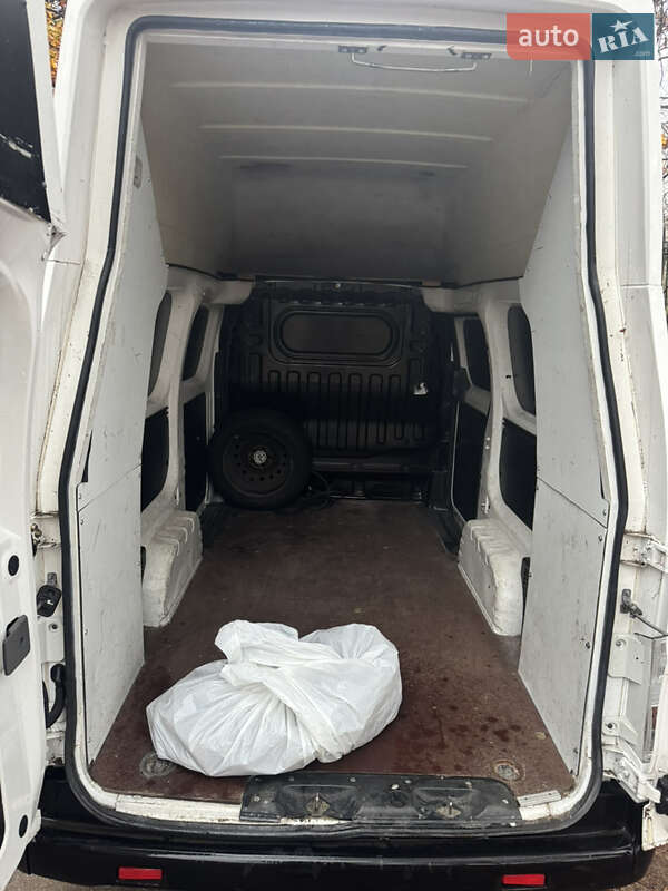 Грузопассажирский фургон Nissan e-NV200 2019 в Киеве