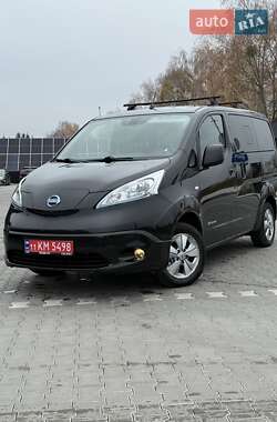 Минивэн Nissan e-NV200 2016 в Владимире