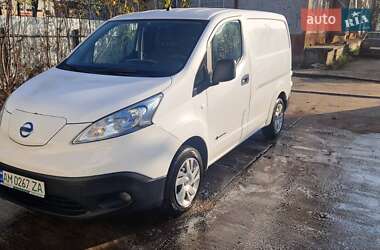 Грузовой фургон Nissan e-NV200 2014 в Житомире