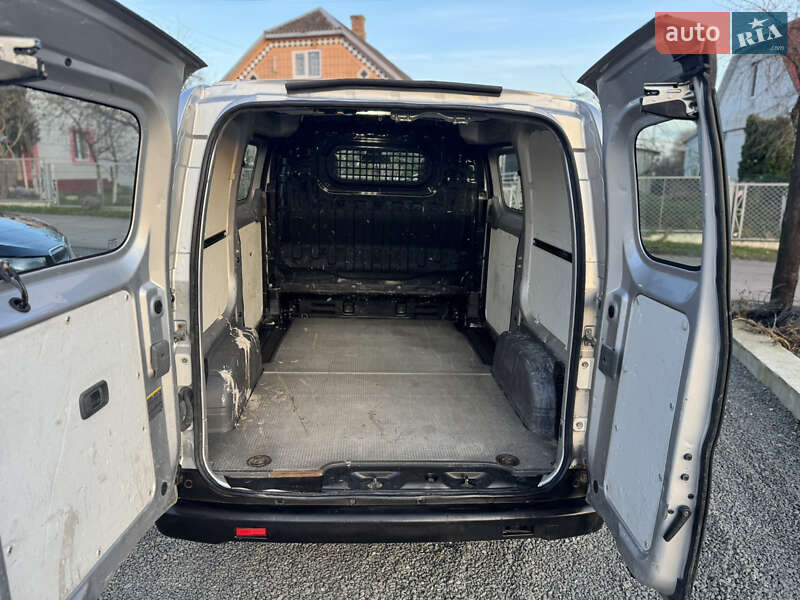 Грузовой фургон Nissan e-NV200 2019 в Ровно