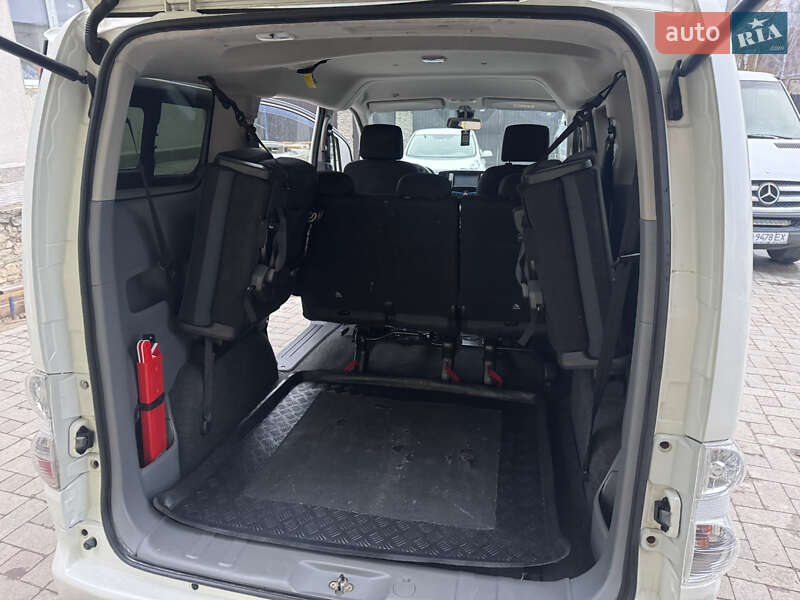 Минивэн Nissan e-NV200 2016 в Тернополе фото 22 Минивэн Nissan e-NV200 2016 в Тернополе