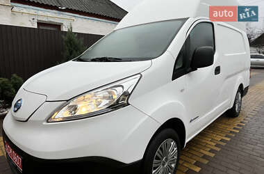 Грузовой фургон Nissan e-NV200 2019 в Киеве