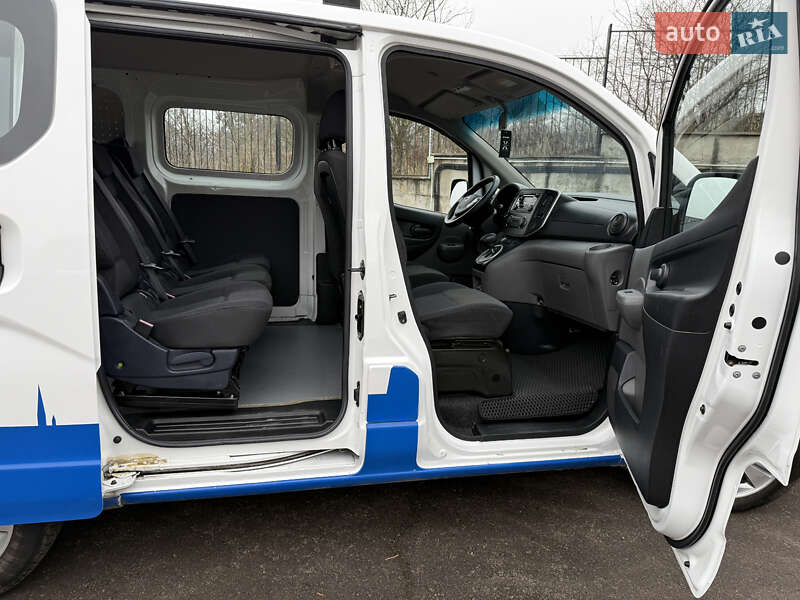 Минивэн Nissan e-NV200 2020 в Ровно