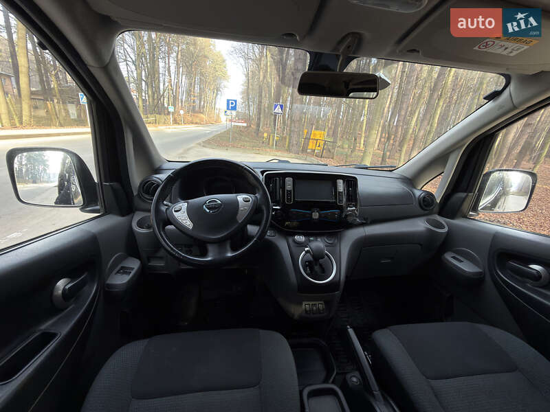 Мінівен Nissan e-NV200 2017 в Львові