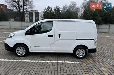 Грузовой фургон Nissan e-NV200 2019 в Луцке
