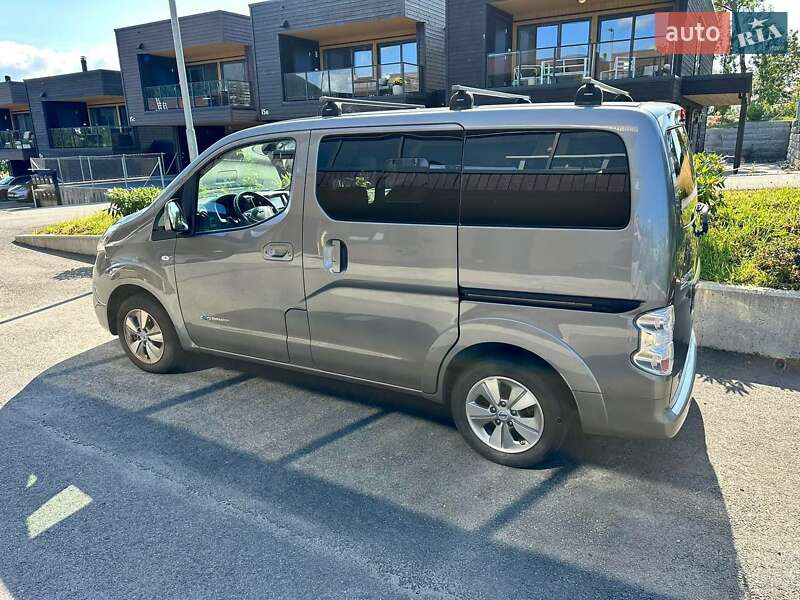 Мінівен Nissan e-NV200 2017 в Пирятині фото 7 Мінівен Nissan e-NV200 2017 в Пирятині