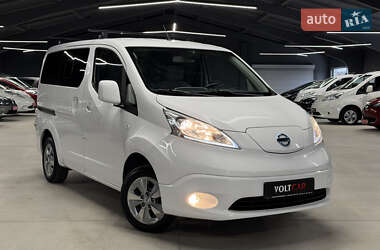Минивэн Nissan e-NV200 2014 в Владимире