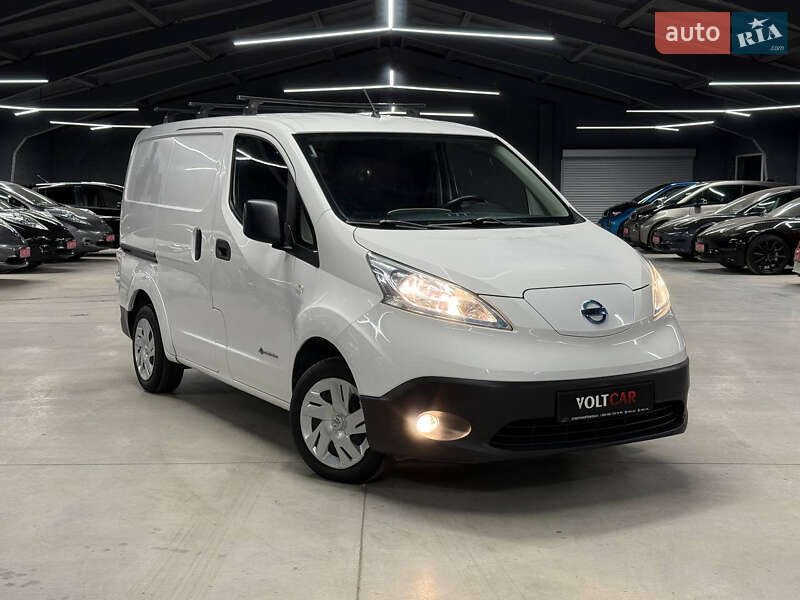 Nissan e-NV200 2015 Nissan e-NV200 2015