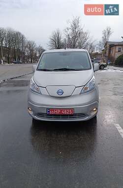 Мінівен Nissan e-NV200 2018 в Семенівці