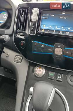 Мінівен Nissan e-NV200 2018 в Семенівці