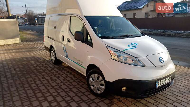 Грузовой фургон Nissan e-NV200 2018 в Ивано-Франковске