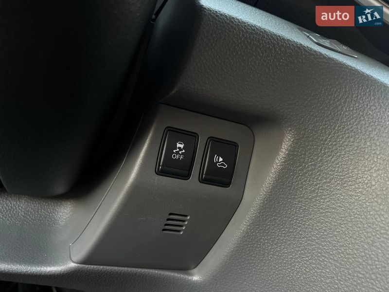 Минивэн Nissan e-NV200 2015 в Киеве