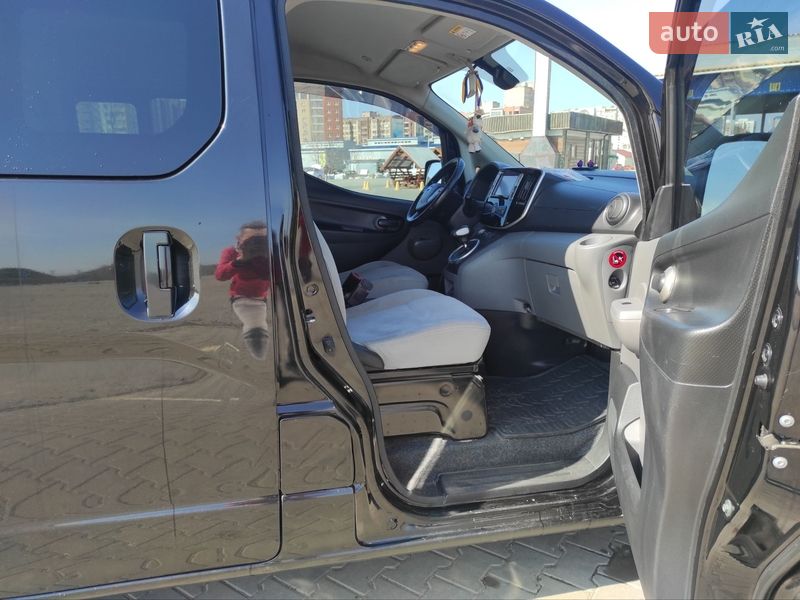 Минивэн Nissan e-NV200 2015 в Одессе