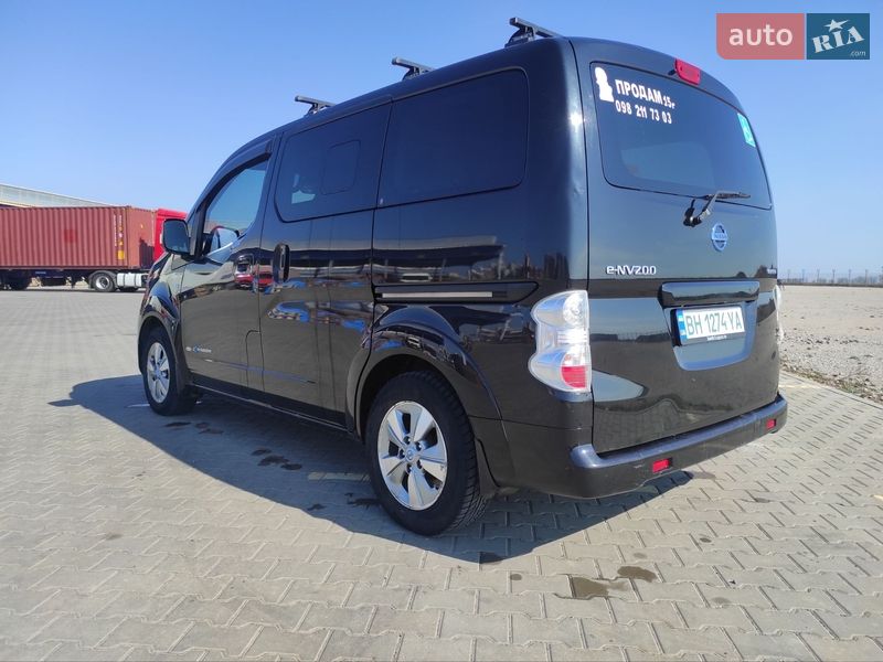 Минивэн Nissan e-NV200 2015 в Одессе