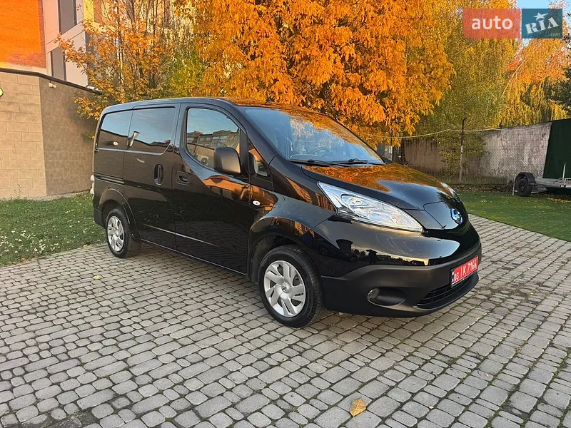 Nissan e-NV200
