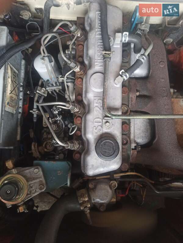 Вилочний навантажувач Nissan EH 1995 в Камені-Каширському